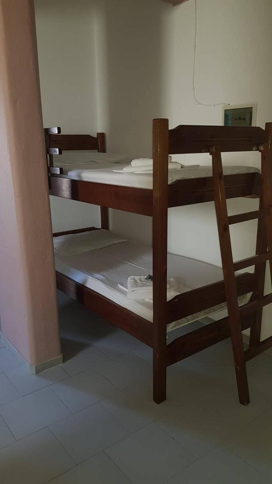 Athina Apartments تولو المظهر الخارجي الصورة