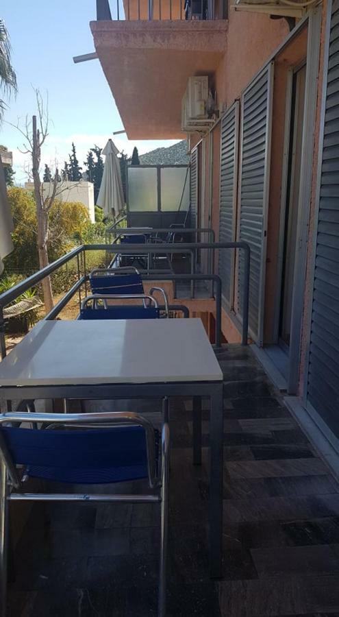 Athina Apartments تولو المظهر الخارجي الصورة