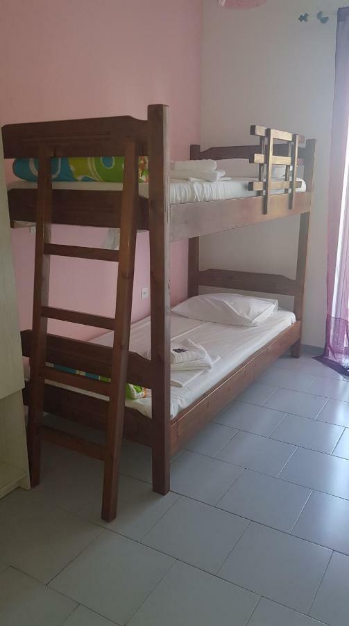 Athina Apartments تولو المظهر الخارجي الصورة