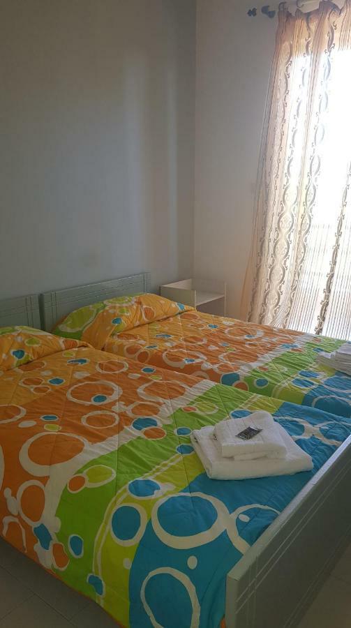 Athina Apartments تولو المظهر الخارجي الصورة